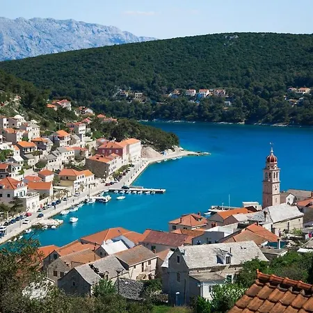 Dalmatian Stone House * Pučišća