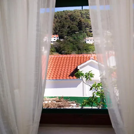 Dalmatian Stone House Nyaraló *