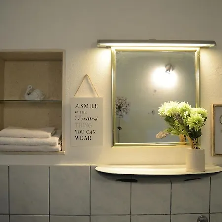 Nyaraló Dalmatian Stone House Pučišća