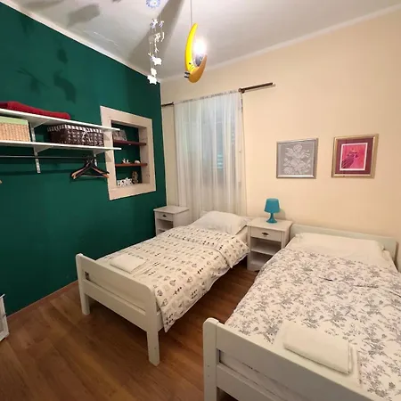 Dalmatian Stone House Nyaraló *