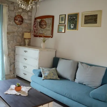 Dalmatian Stone House * Pučišća