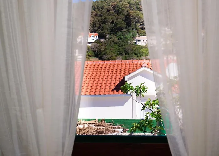 Visilo Heritage Stone House - A 300-year-old Legacy In The Heart Of Ferienhaus *