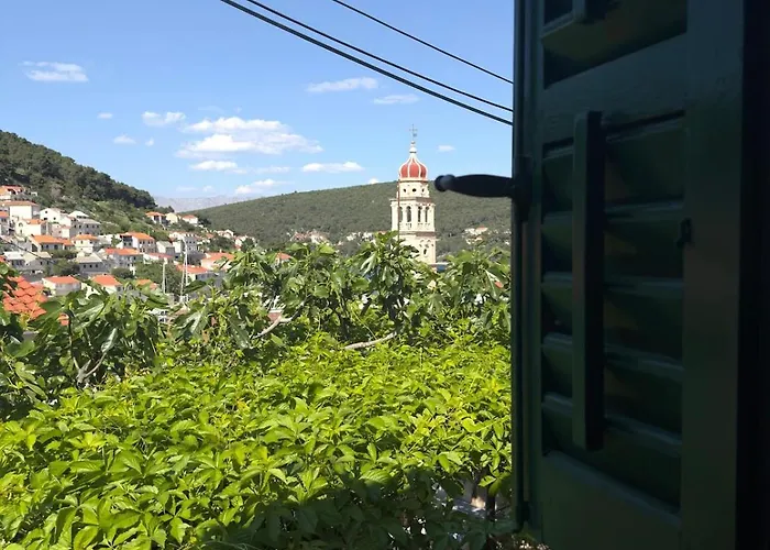 Ferienhaus Visilo Heritage Stone House - A 300-year-old Legacy In The Heart Of